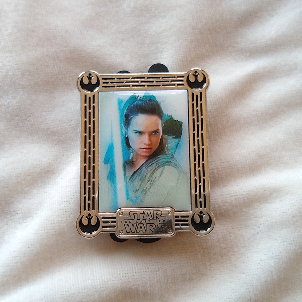 2017 star wars official Disney parks pin